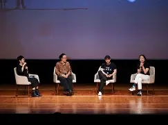 kaiyun官方 - 柏林联合训练开放日，赛前战术微调引观众欢呼，NBA季后赛在即，纪律约束更严格