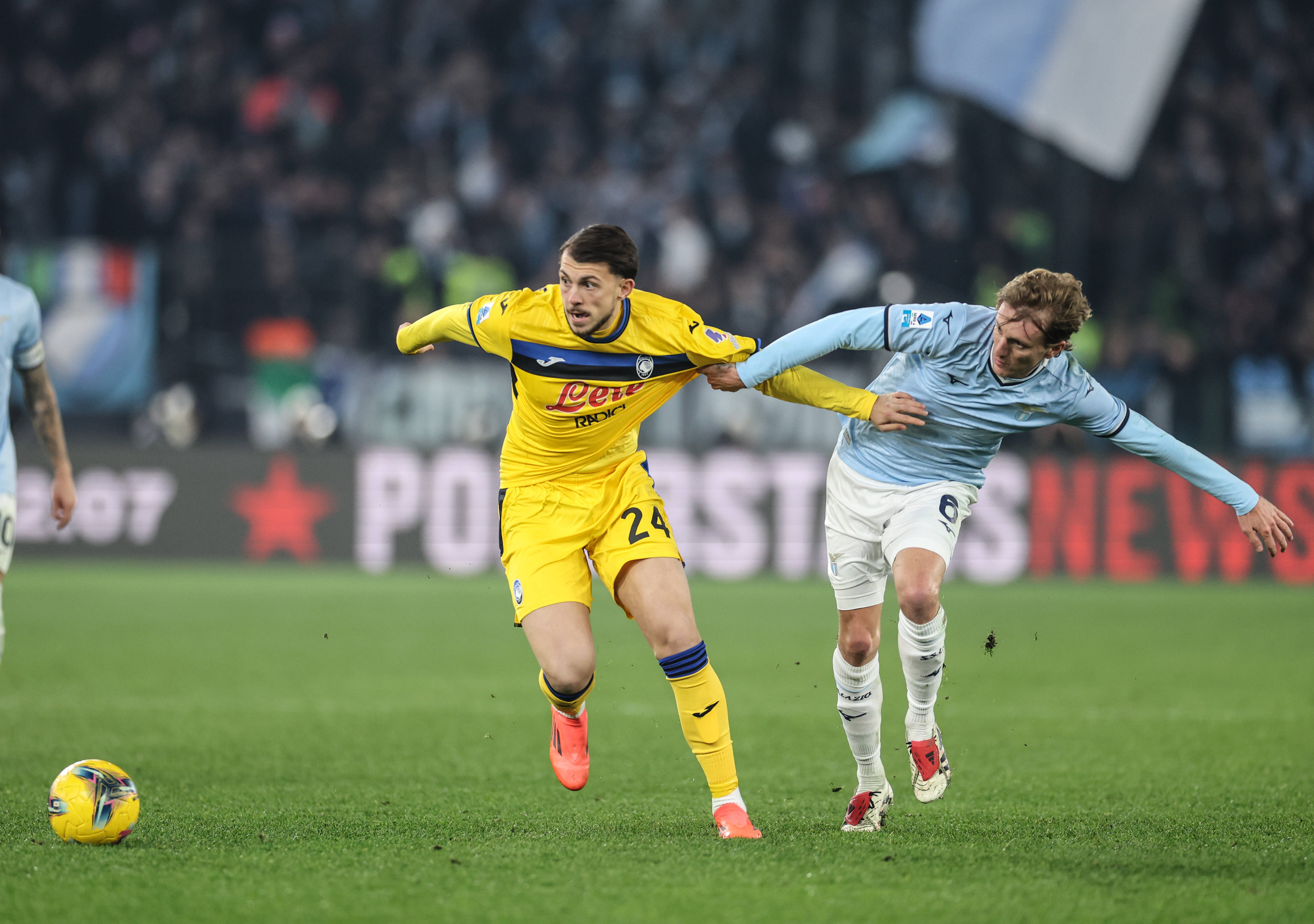 包含赛前瓦伦西亚调整名单以备意甲，单刀错失环节打磨，信心回归，年轻球员得到机会的词条