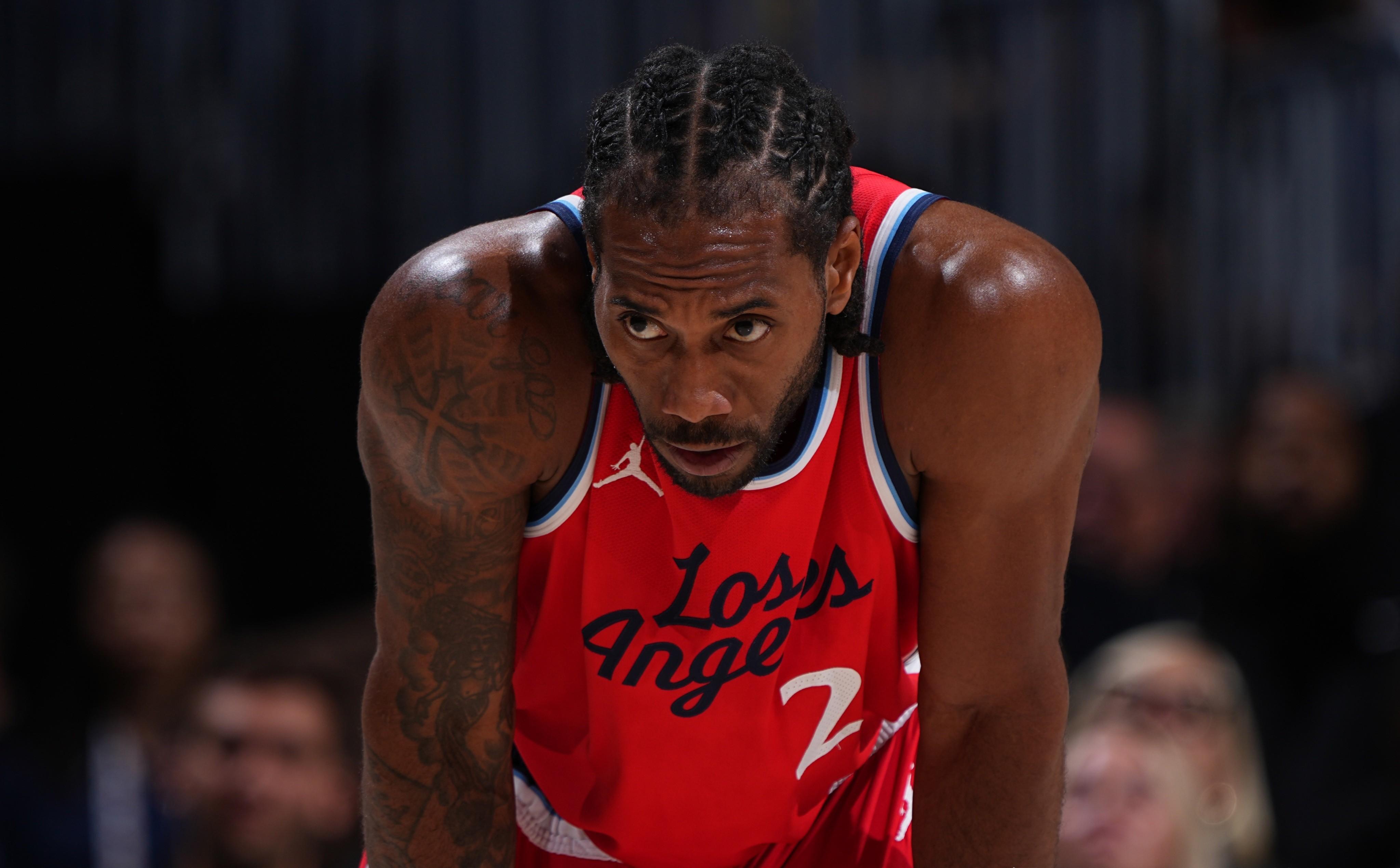  马赛今夜再遭质疑，志在NBA季后赛名次提升，球迷炸锅，控场能力受关注