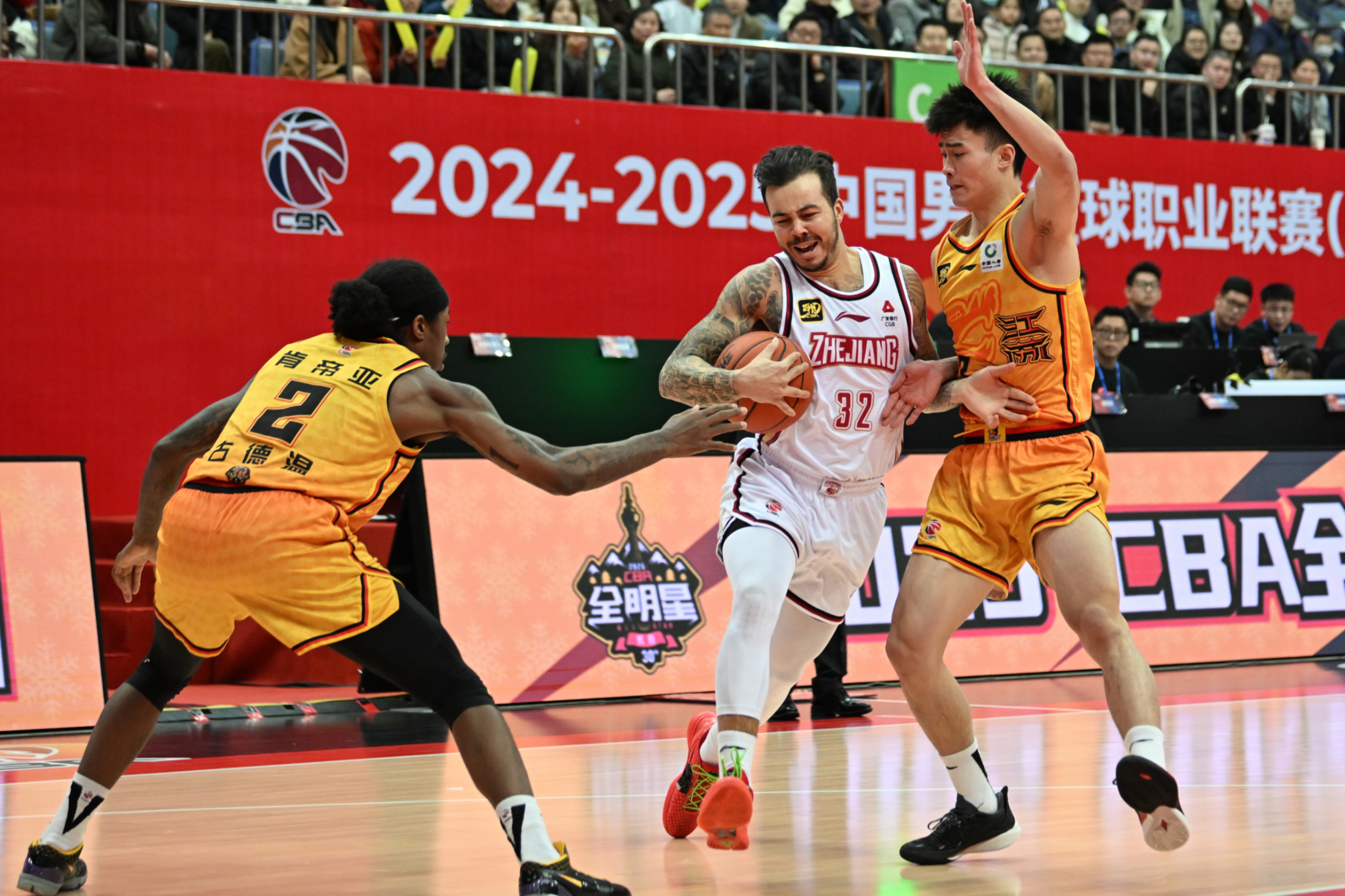 kaiyun官方平台 -CBA常规赛赛程吃紧；法兰克福今晚止住颓势；引发热议；临场指挥获称赞(2025法兰克福赛程表)